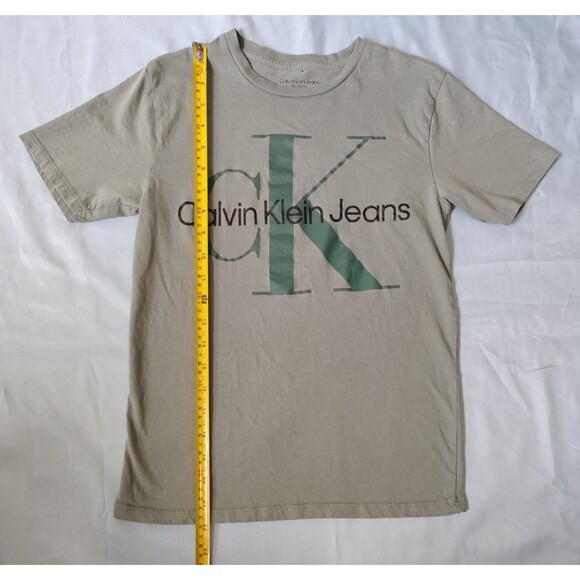 Calvin Klein Jeans Shirt Kids Medium Khaki Green CK Logo Graphic Tee Youth 10 12 - Picture 3 of 9